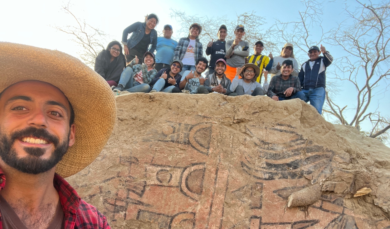 Sam Gavani y su equipo de peruanos que lo acompañaron en el trascendental hallazgo en Huaca Pintada. Foto: Sam Gavani y Clinton Medina C.