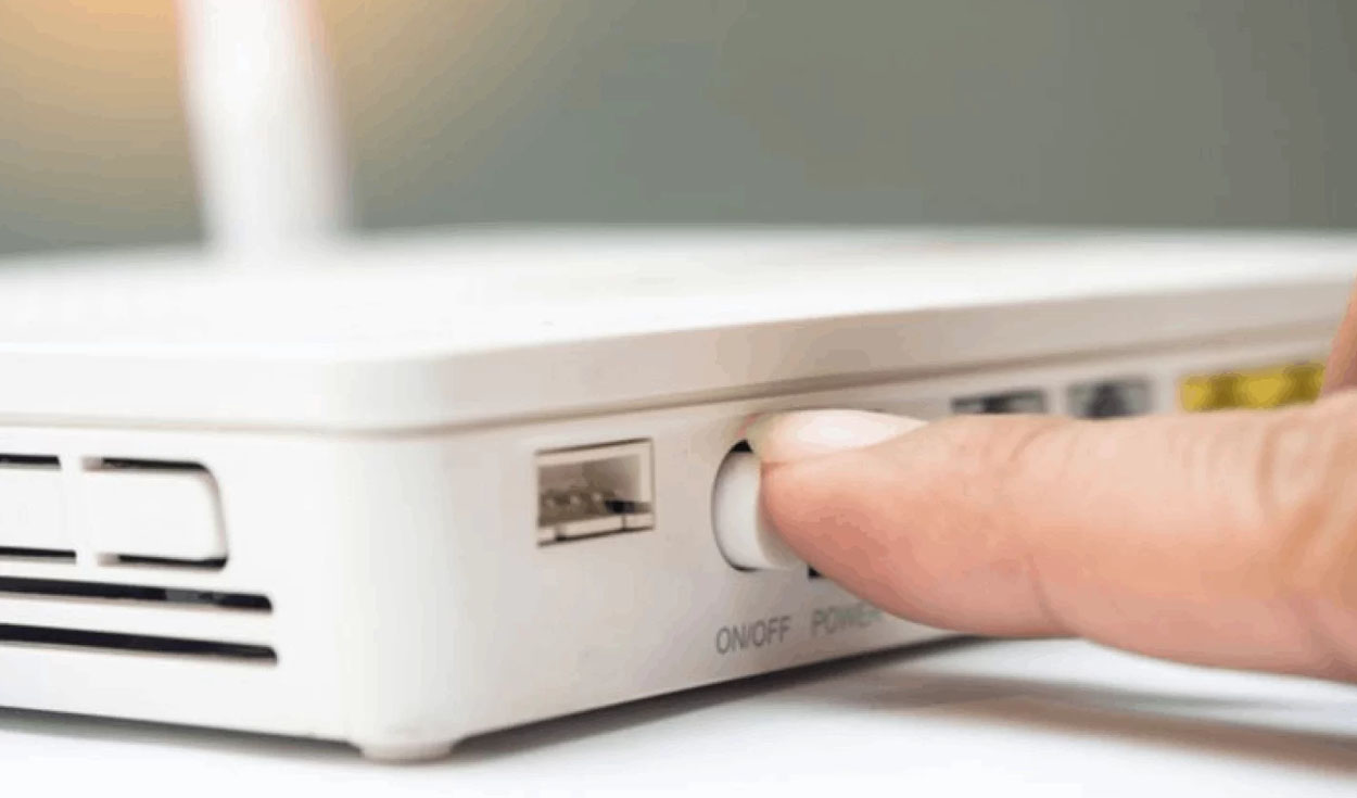 El puerto USB de tu Smart TV puede ser (inesperadamente) tu mejor aliado:  estos son los mejores usos que puedes darle