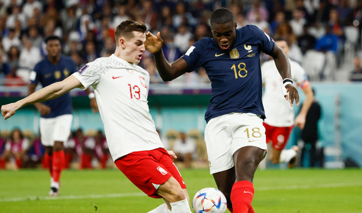 Francia y Polonia se enfrentaron en el Estadio Al Thumama por los octavos de final del Mundial Qatar. Foto: EFE