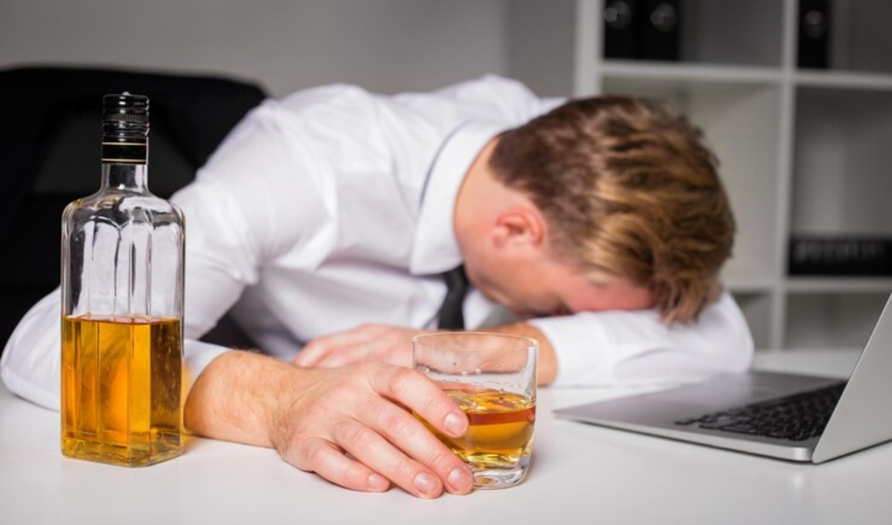Can I get fired if I go to work drunk even for the first time?