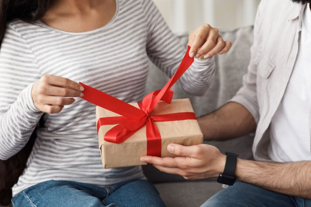 Valentine’s Day: 60% of people buy their gifts at the last minute