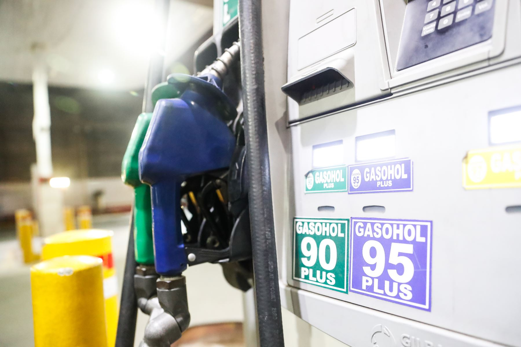 Reference fuel prices rose up to S/0.24 per gallon this week