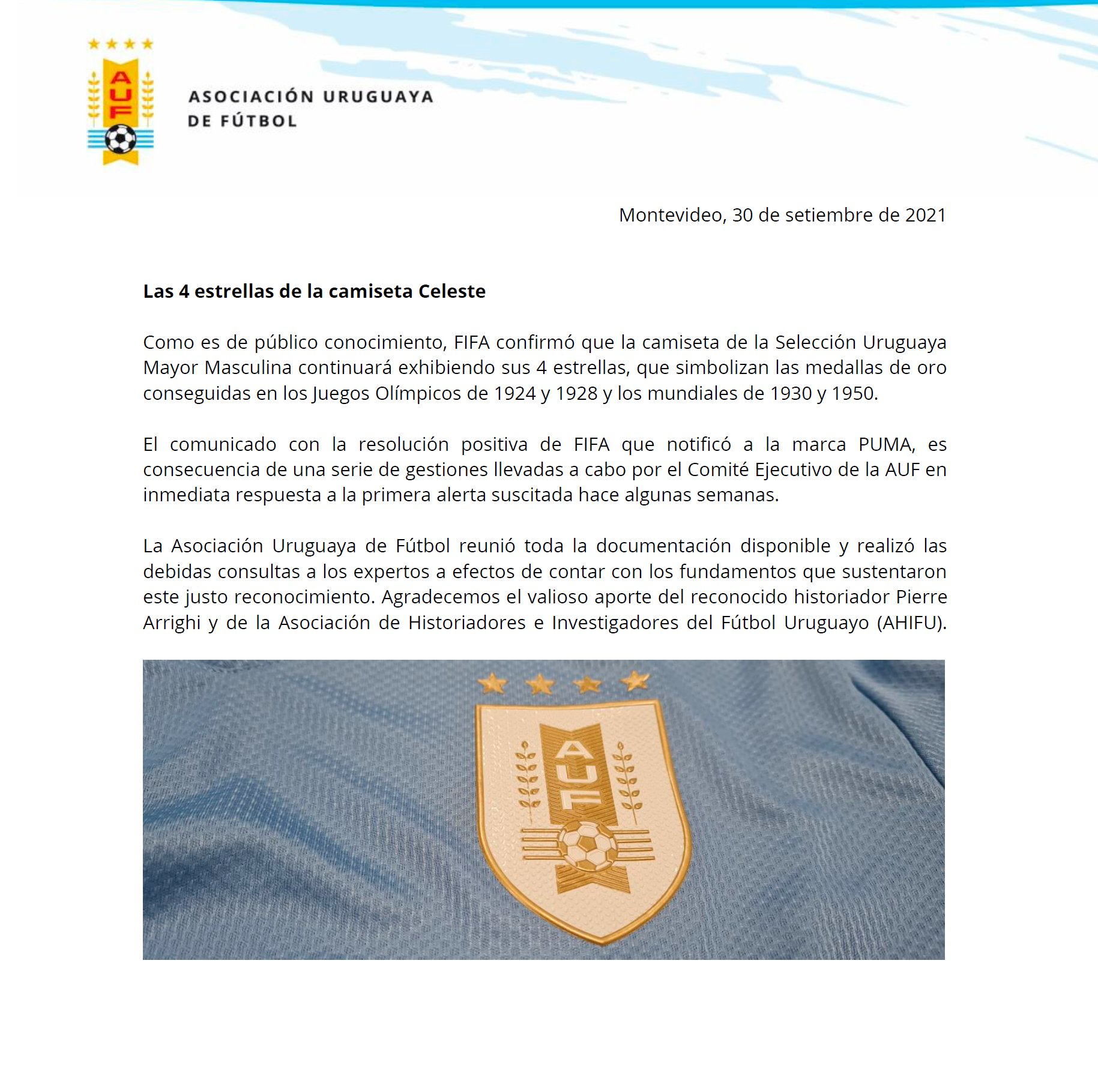 Relatores  La FIFA exige a Uruguay que retire dos estrellas de su escudo