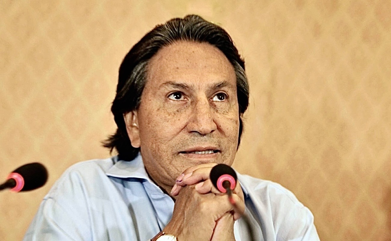 Alejandro Toledo refuses to turn himself in to the US authorities, says prosecutor Rafael Vela