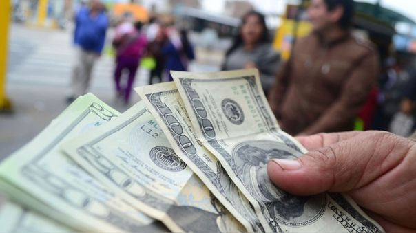 Price of the dollar opens downwards and trades at S/3.8052 this Tuesday, February 28