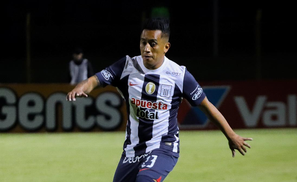 ZAMBRANO asegura que antes de retirarse jugará en ALIANZA LIMA: 2