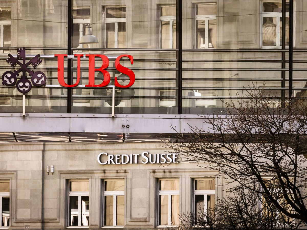 UBS buys Credit Suisse for $2 billion to avoid banking crisis