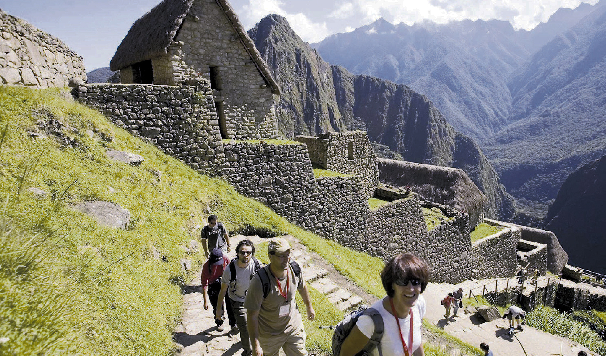 Holy Week: 20,000 are expected in Arequipa and Cusco