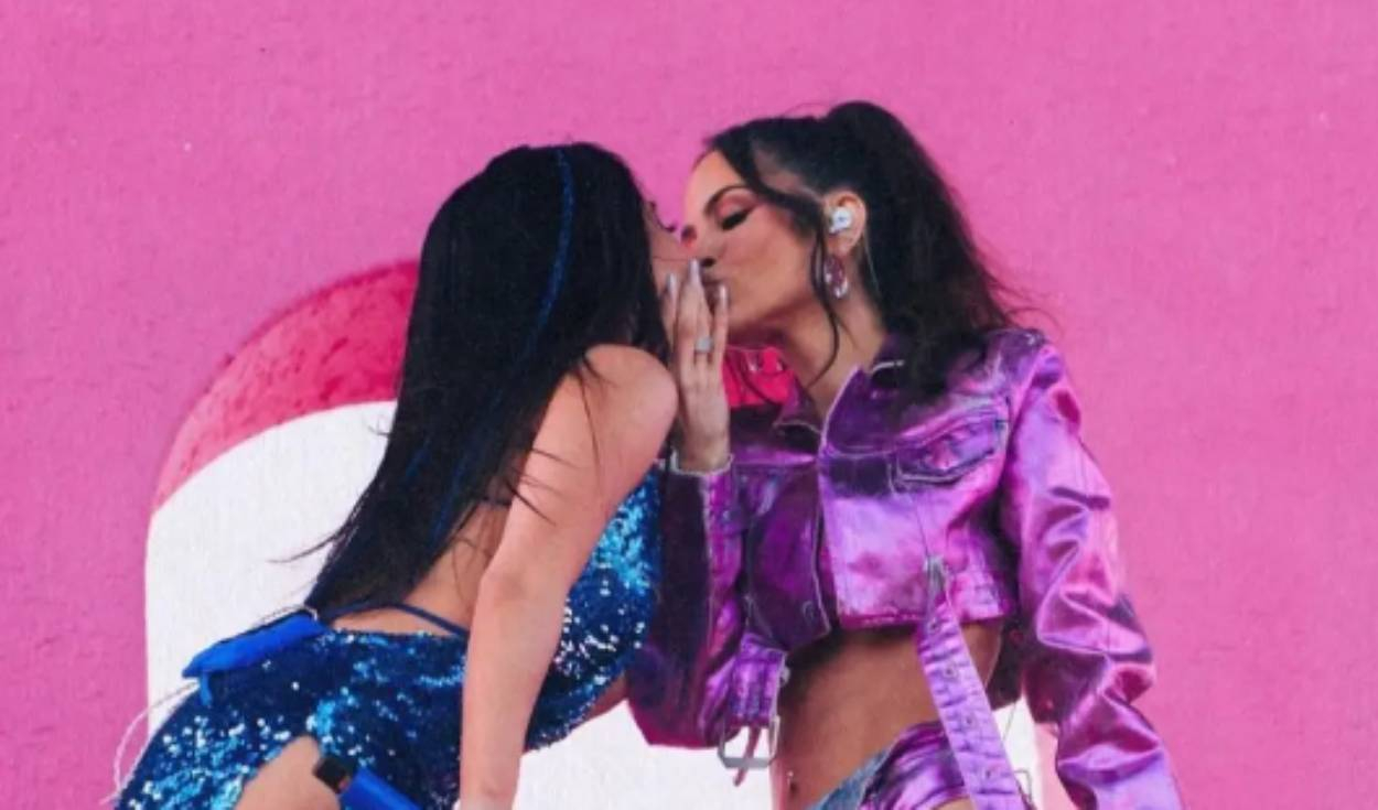 Becky G y Natti Natasha deslumbraron en el escenario del Coachella. Foto:  TikTok