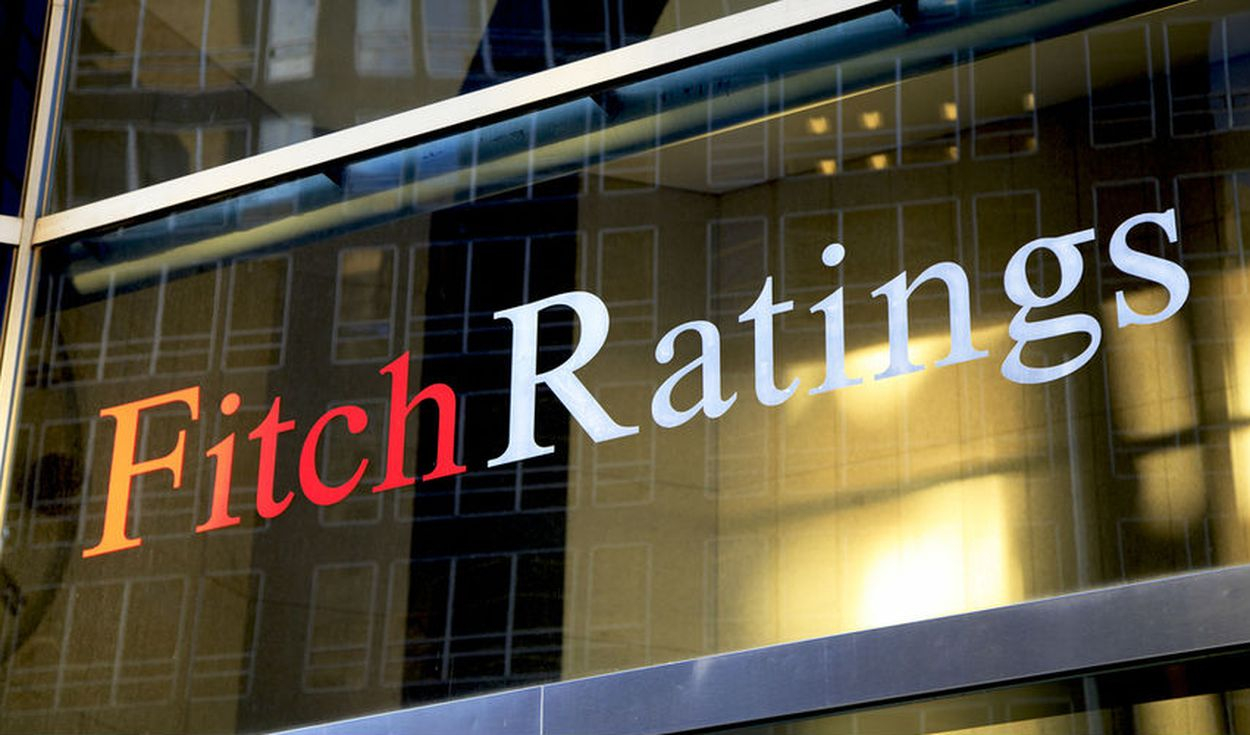 Fitch Ratings maintained Peru’s rating at ‘BBB’ with a negative outlook