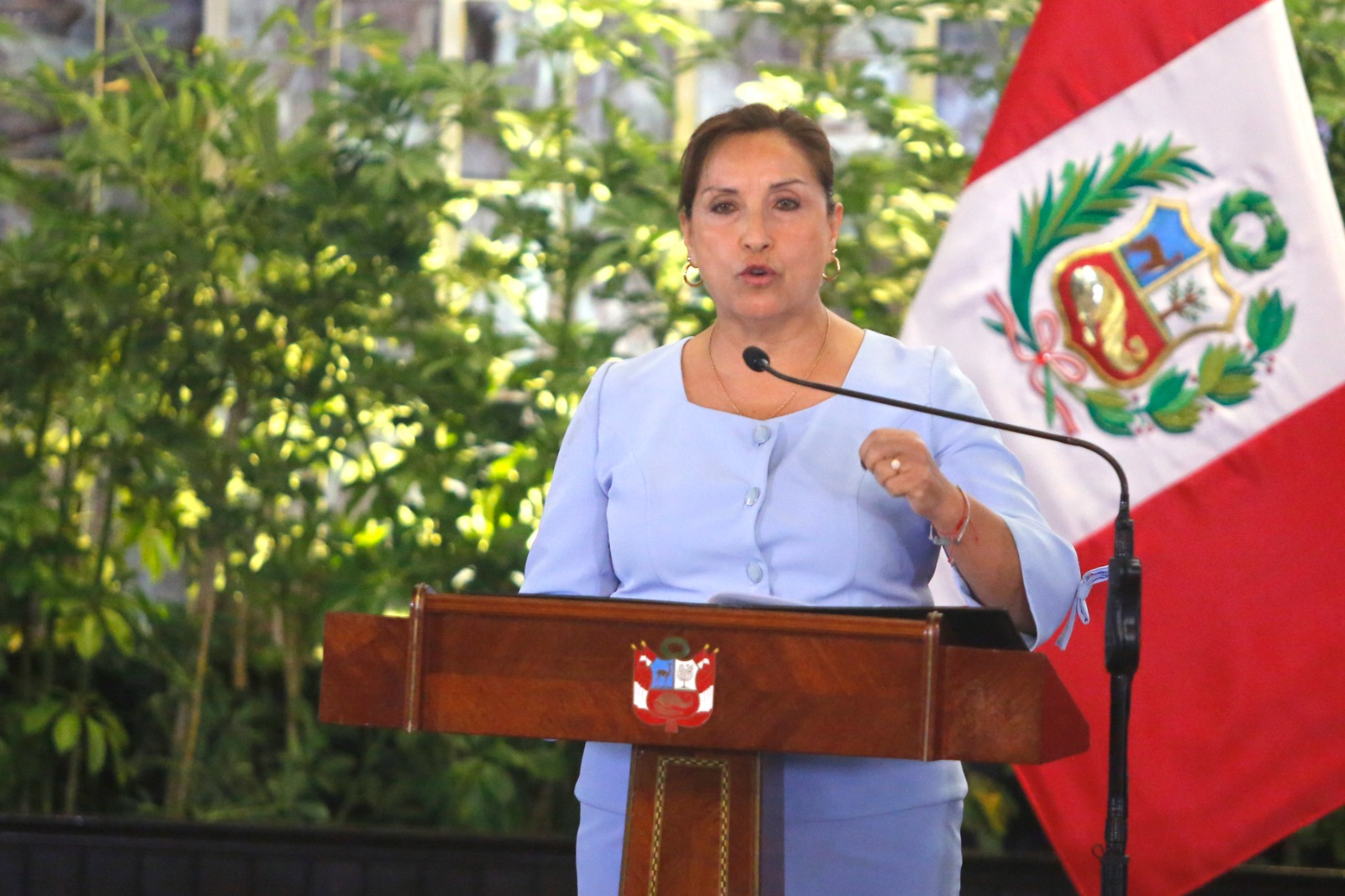 Dina Boluarte: “In this management, the rights of workers will not be cut in any way”