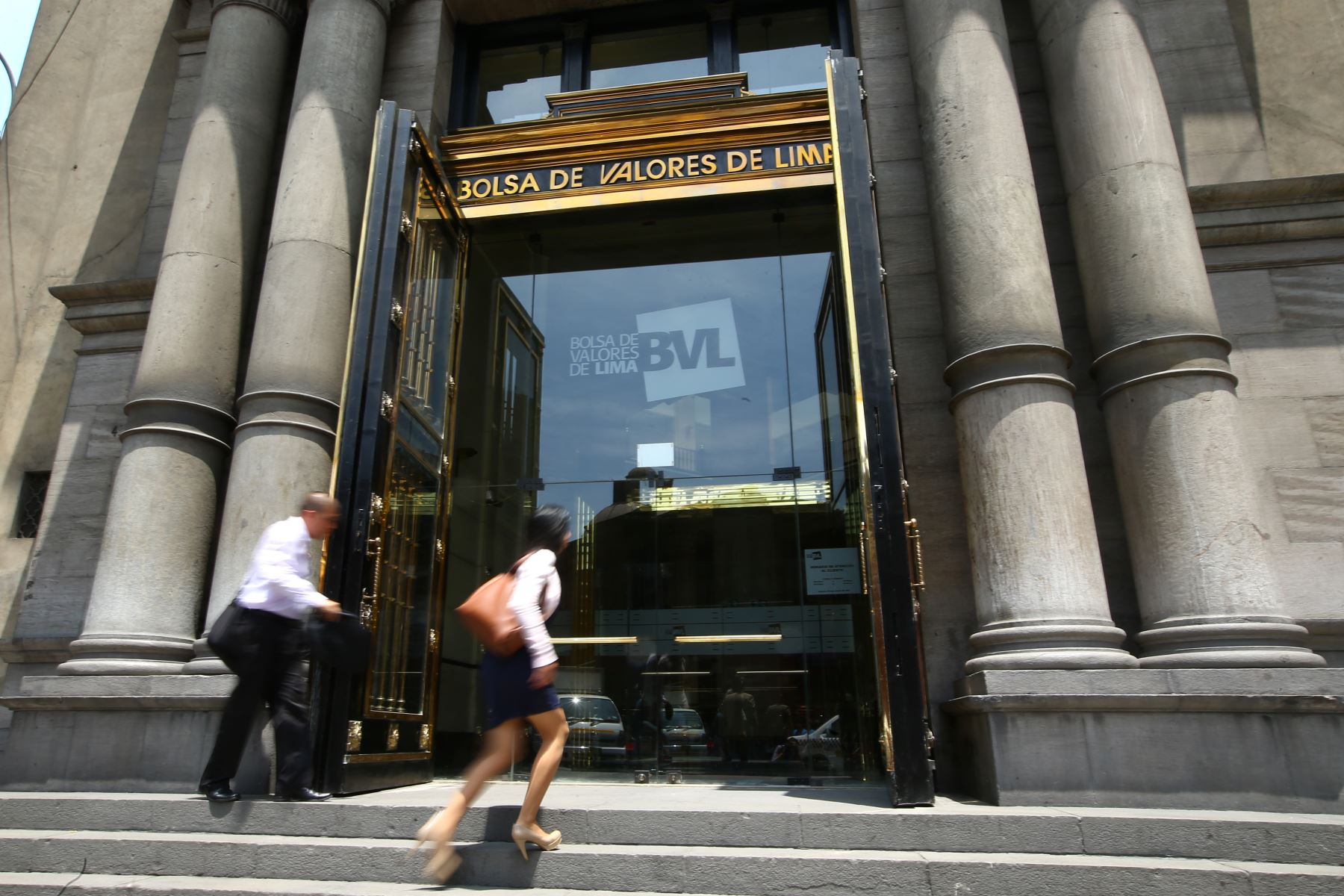 Lima Stock Exchange closes the day with gains and rises 0.42% this Monday, May 15