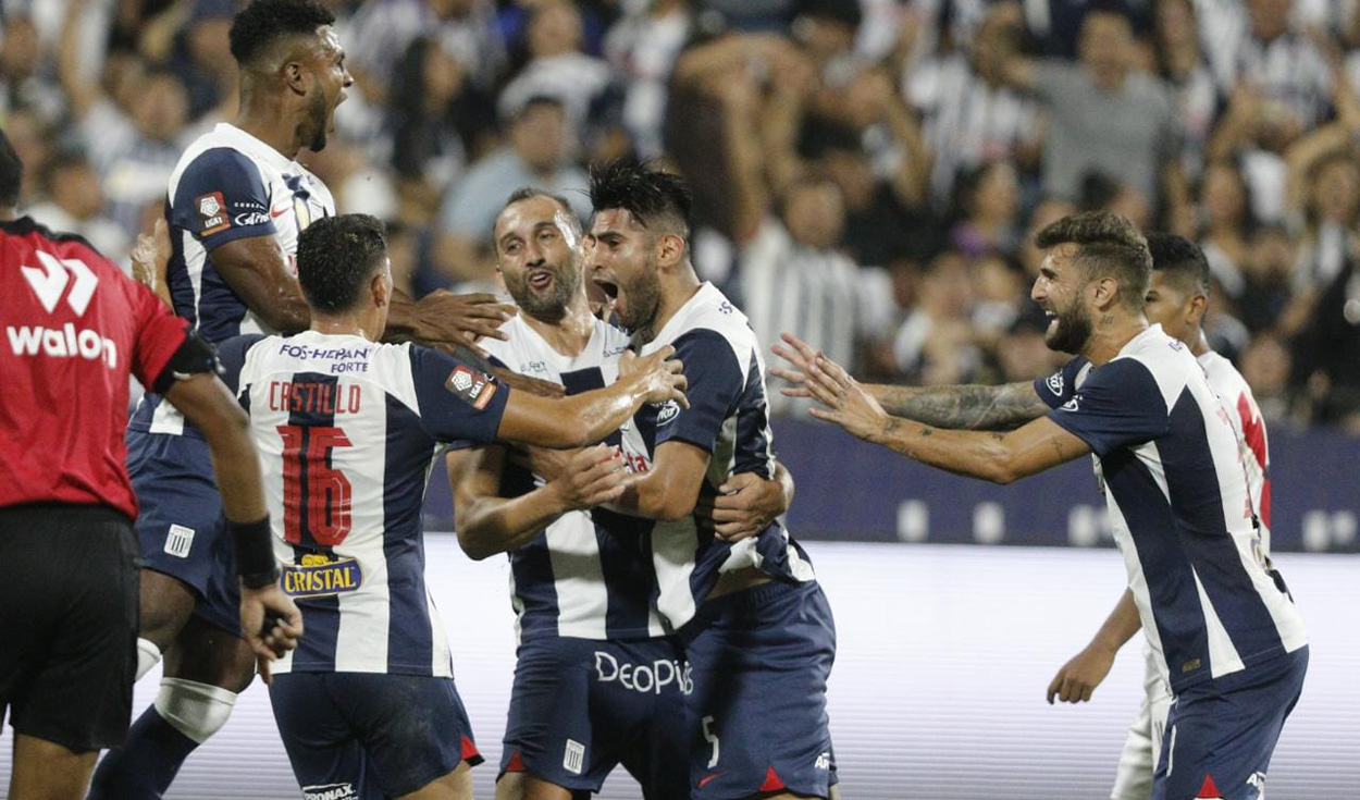 Carlos Zambrano expulsado en Universitario vs Alianza Lima VIDEO