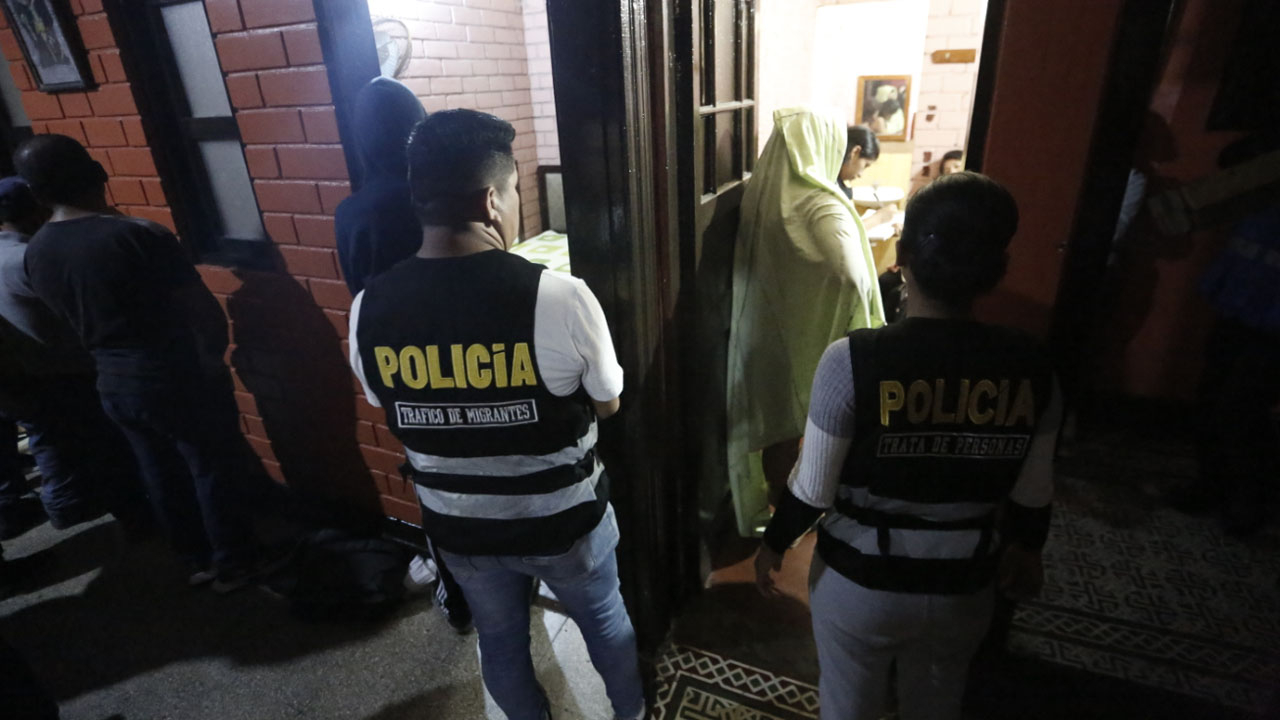 Intervención a un local en el centro de Lima por el delito de trata de personas.