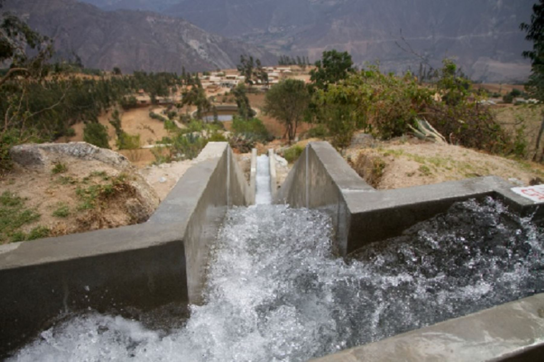Comptroller: Agro Rural does not meet deadlines to develop water infrastructure project in 14 regions
