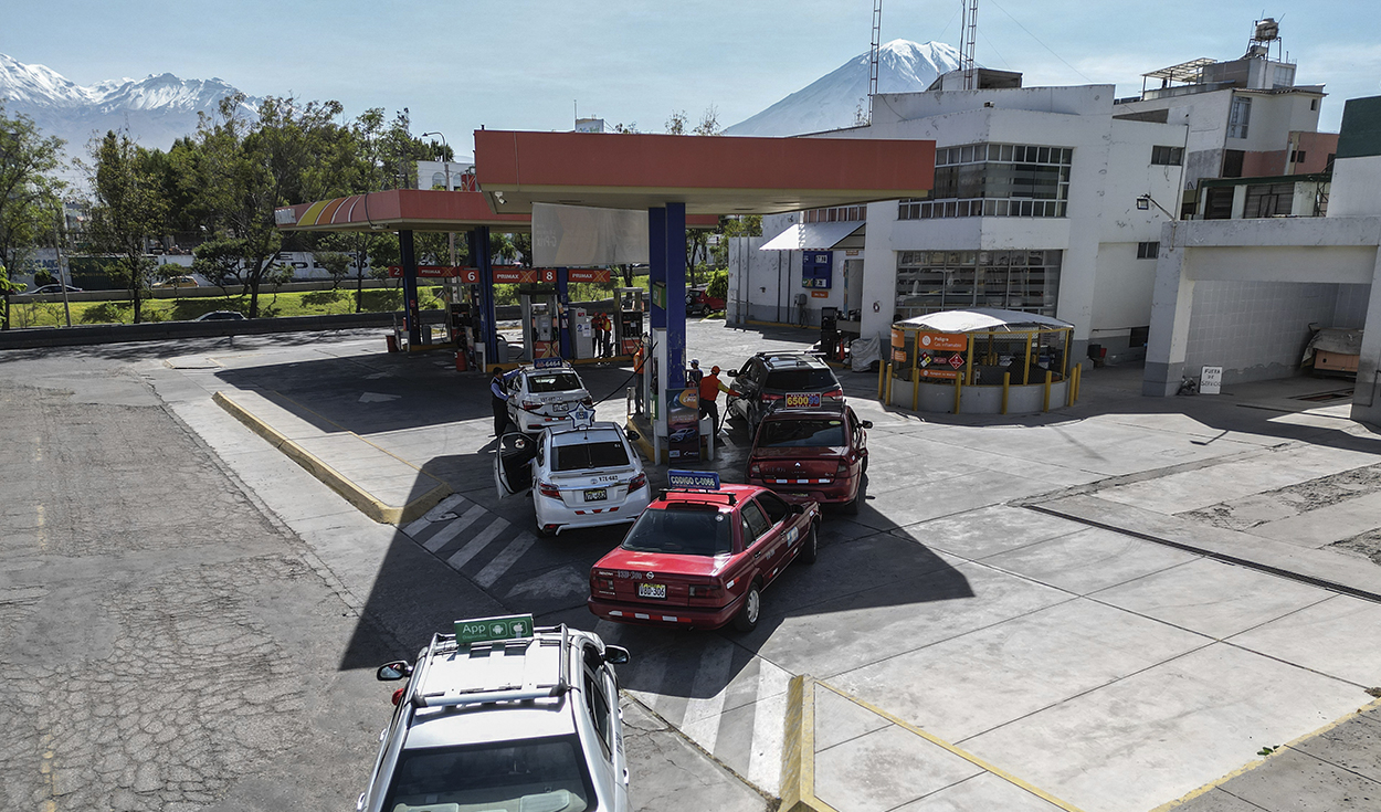 Arequipa: regular and premium gasoline prices are reduced