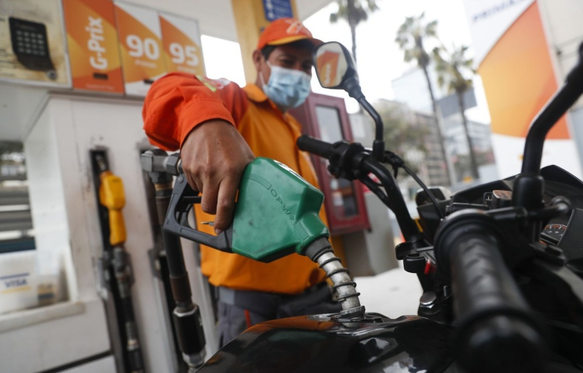 Regular and premium gasoline: reference prices rise for this week