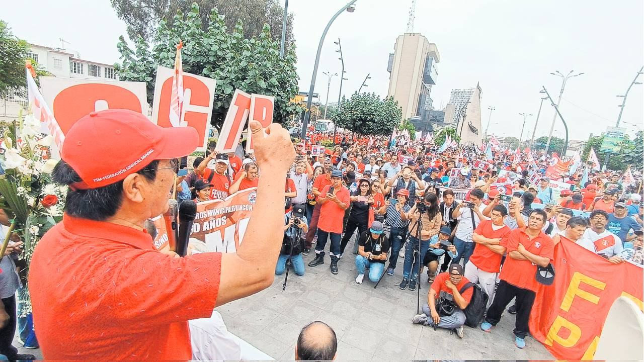 Pension reform: pensioners and unions reject the transformation of the ONP into a public AFP