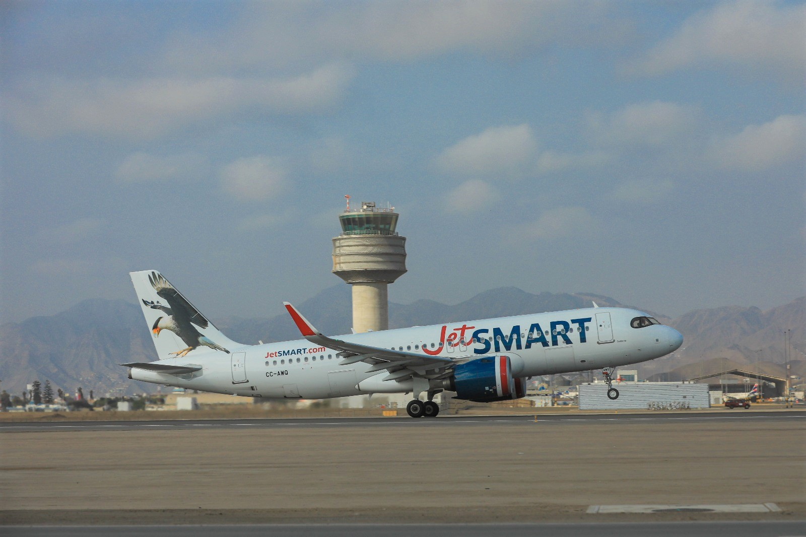 New landing strip of the Jorge Chávez International Airport served more than 4,600 flights