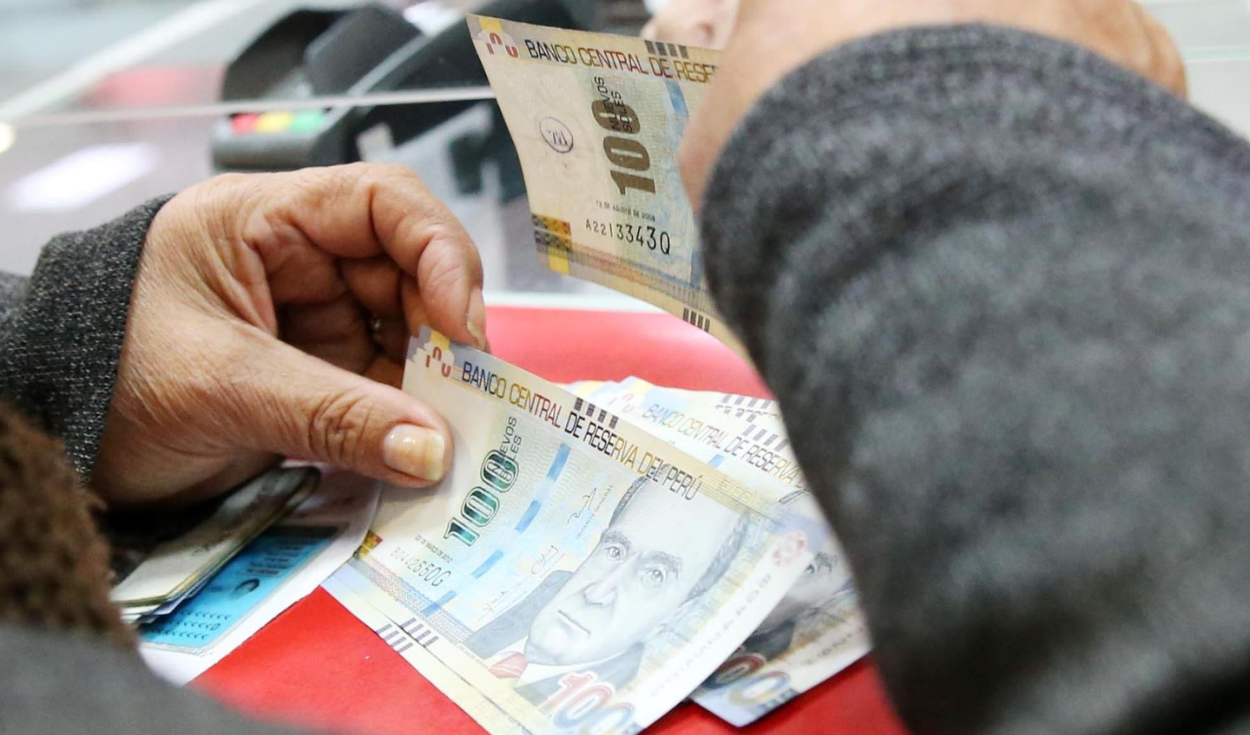 Bonus or gratuity?: discover the difference and avoid confusion