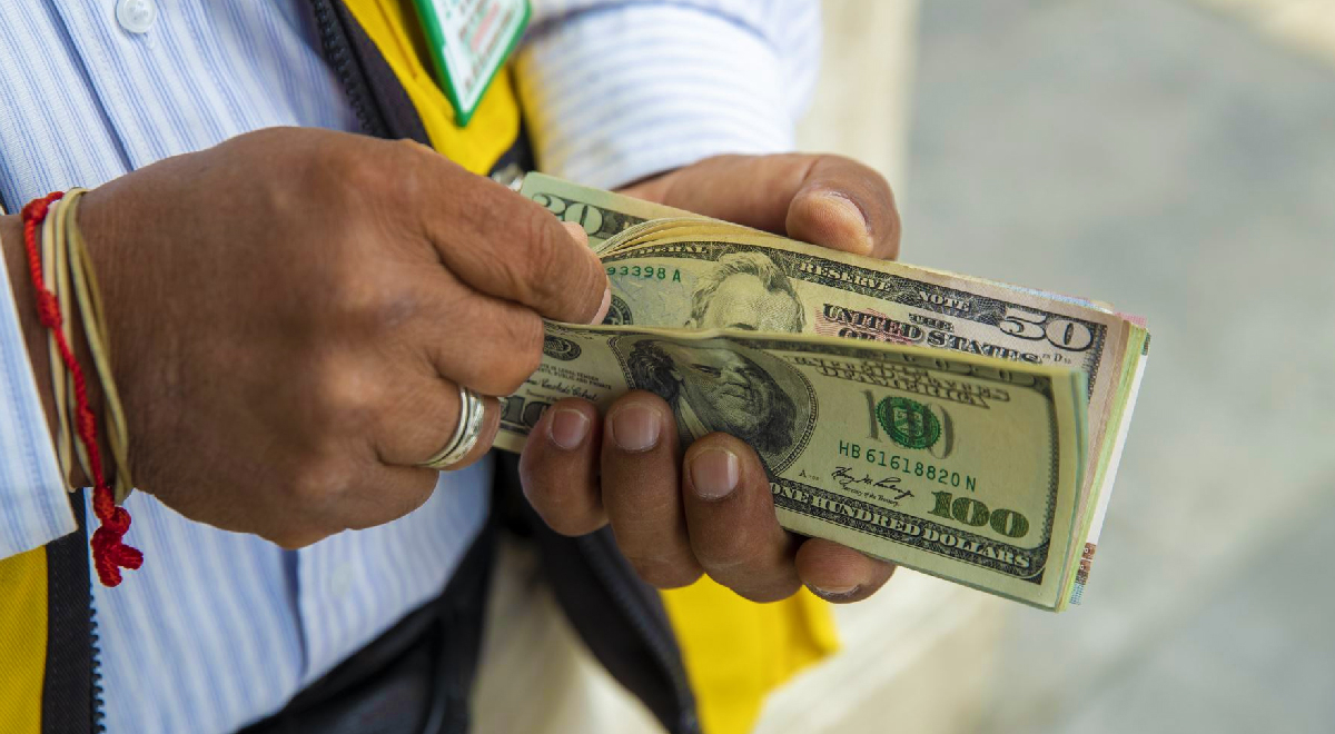 Exchange rate: dollar starts stable at S/3.5696 this Monday, July 17