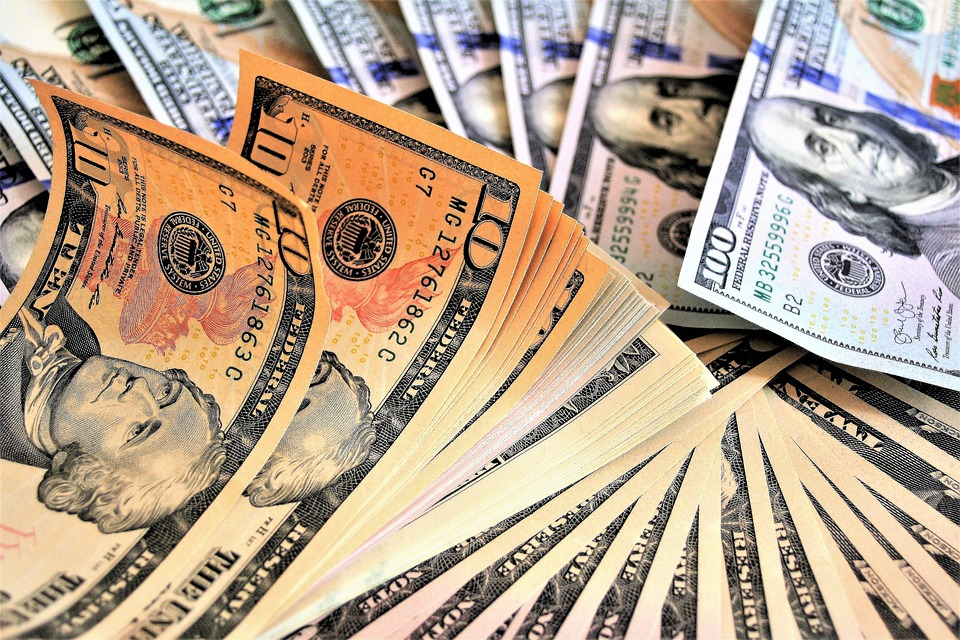 The price of the dollar closes the week on the rise and reaches S/3.6860 this Friday, August 11
