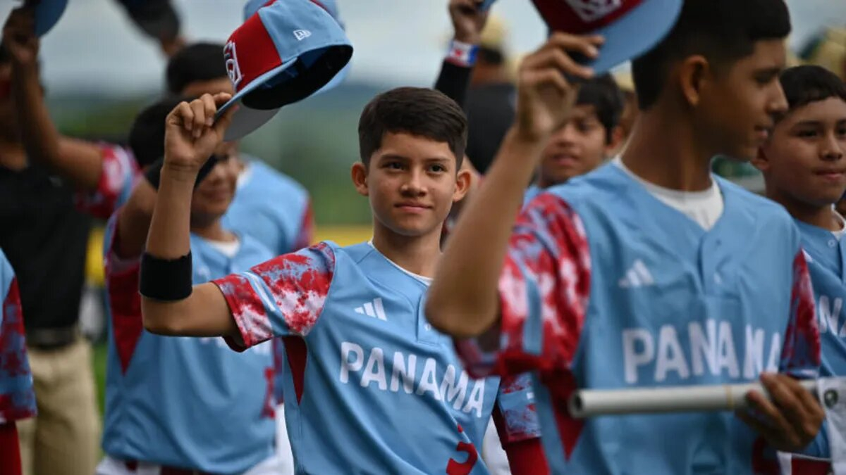 EnVivo RBI Panamá - Betania vs Sharks B (Infantil)
