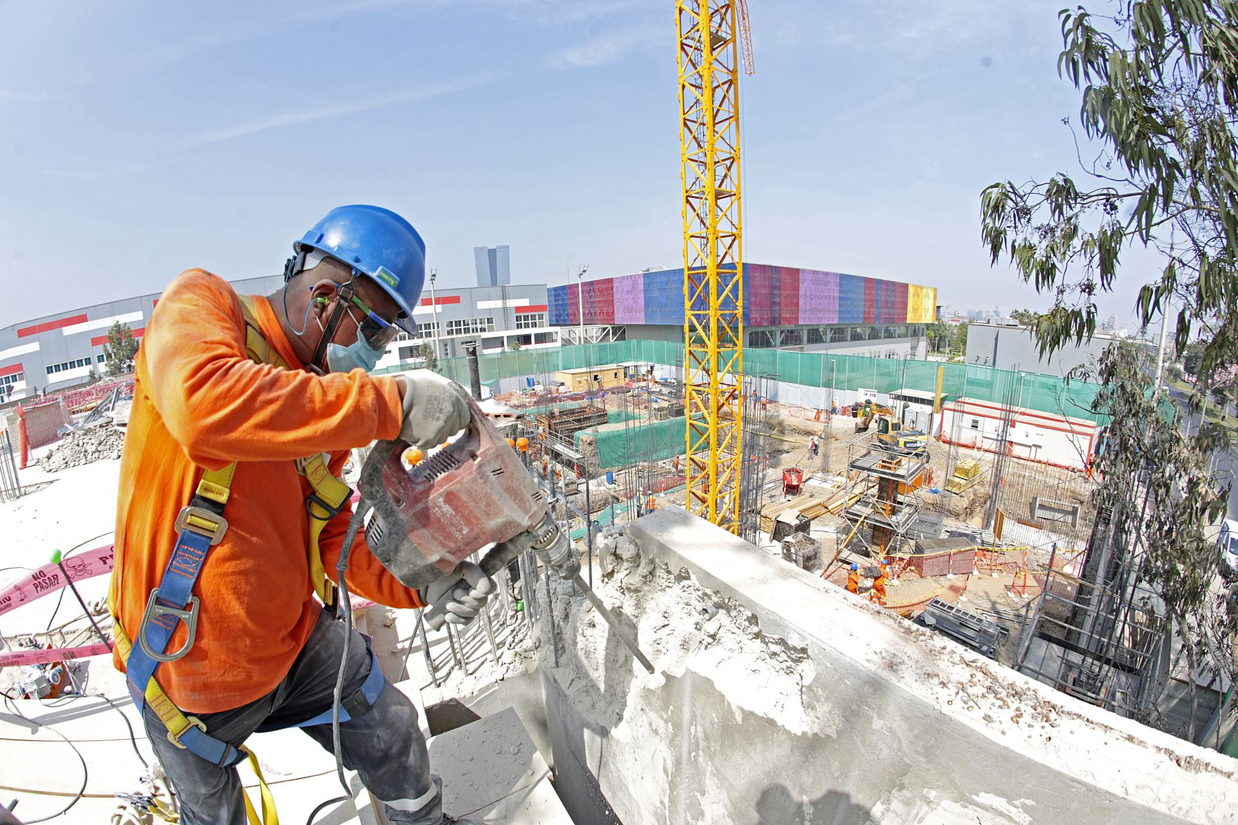 Private investment fell by 8.3% in the second quarter of 2023