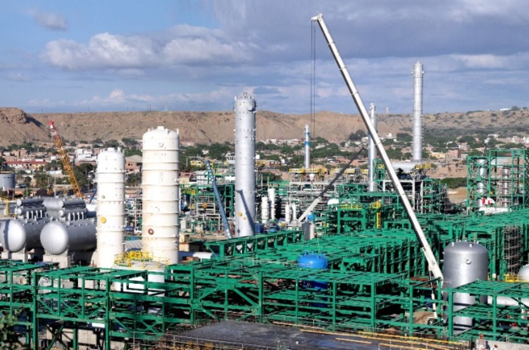 Private sector increased hydrocarbon production from 125,000 to 37,000 bpd, warn Petroperú unions