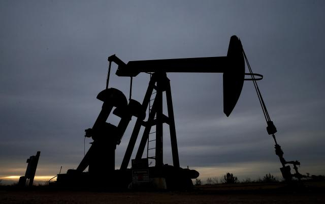 Oil price rises on expectation of production cuts in OPEC+