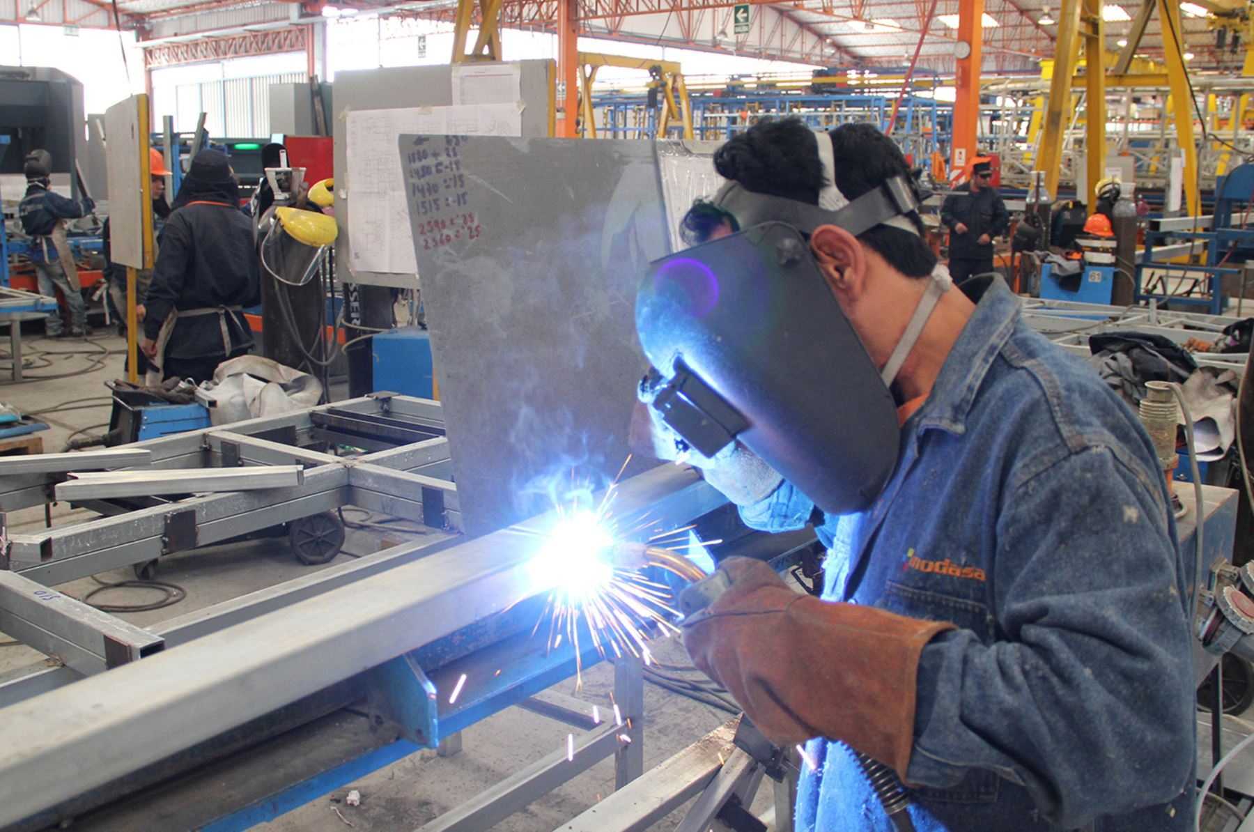 MEF insists that there will be a recovery of the economy in the third and fourth quarters