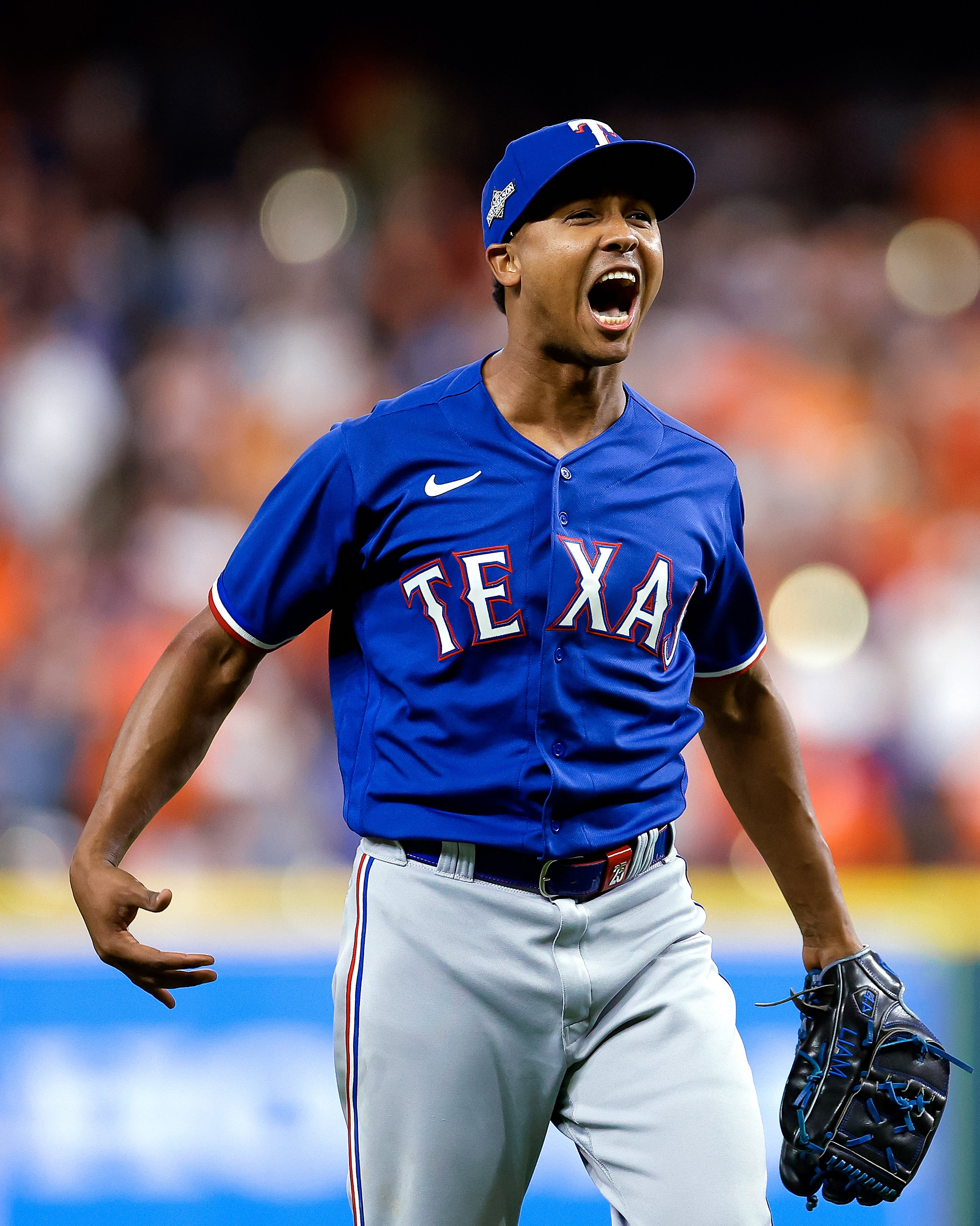 Video] RANGERS vencen a los ASTROS: 1-0 arriba en serie de