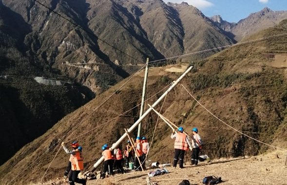 Proinversión awards two electrical projects with investments exceeding US$800 million