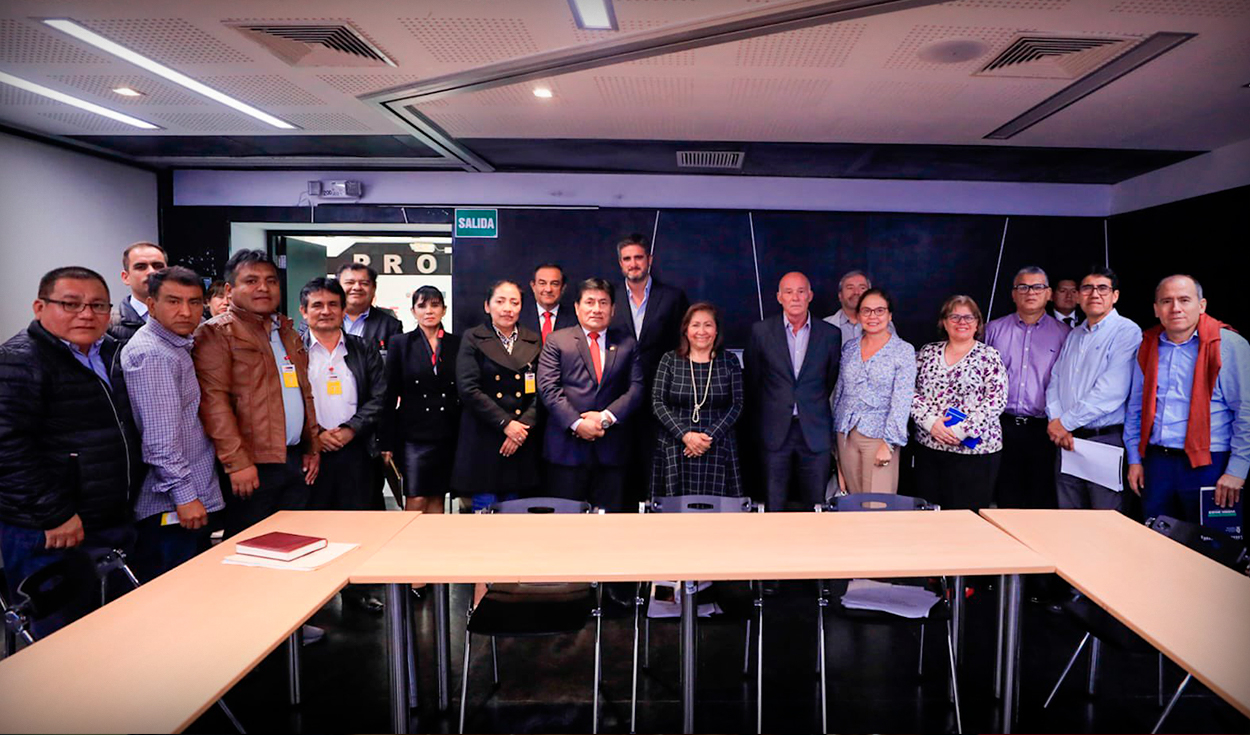 Minister of Production meets with fishing companies to “offer them a solution”