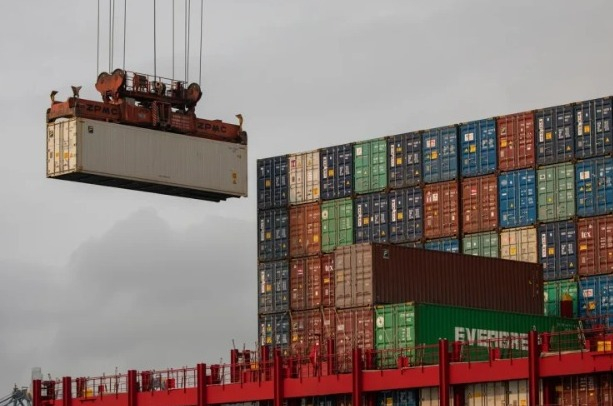 ECLAC: Trade in goods between China and Latin America multiplied by 35 in a decade