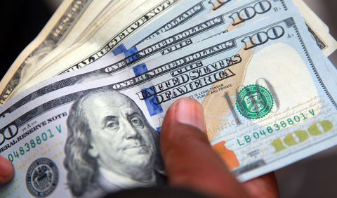 Price of the dollar closes higher and stands at S/3.8070 this Friday, November 10