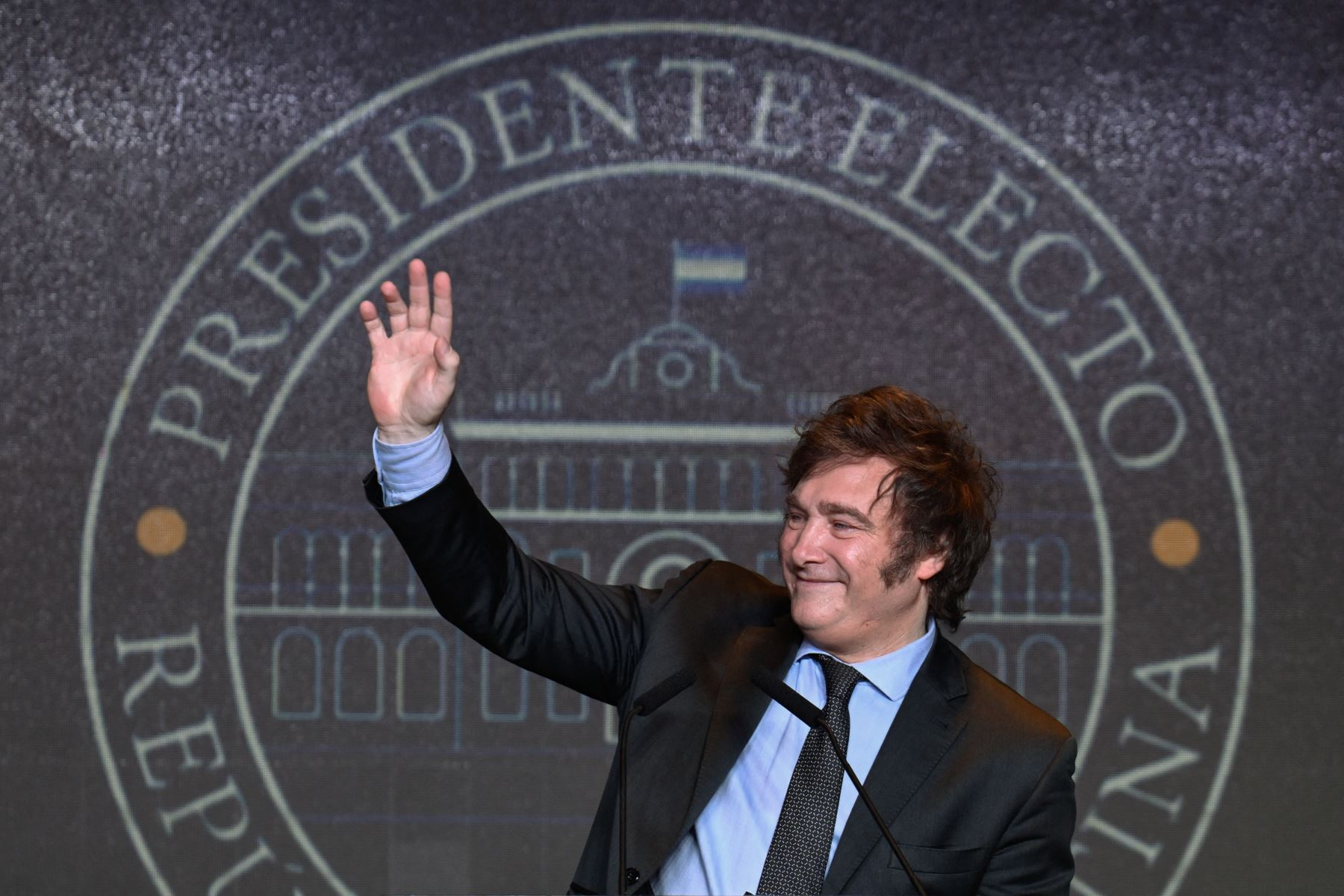 Argentine bonds experience an increase after the election of Javier Milei as president