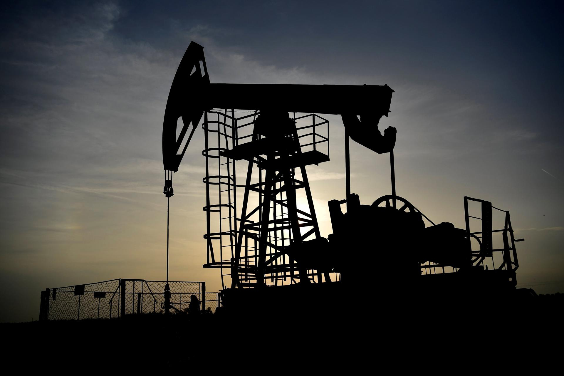 OPEC+ opts for “voluntary cuts” in crude oil supply in 2024