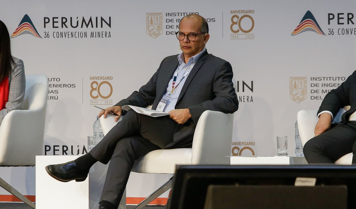 Castilla: We have a precarious Government and an arrogant and abusive Congress, which is not interested in anything