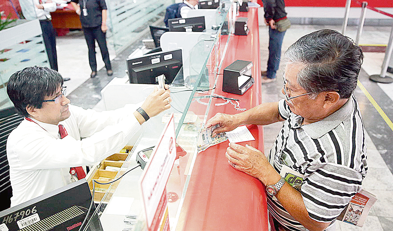 Deposit Insurance Fund is reduced by almost S/400