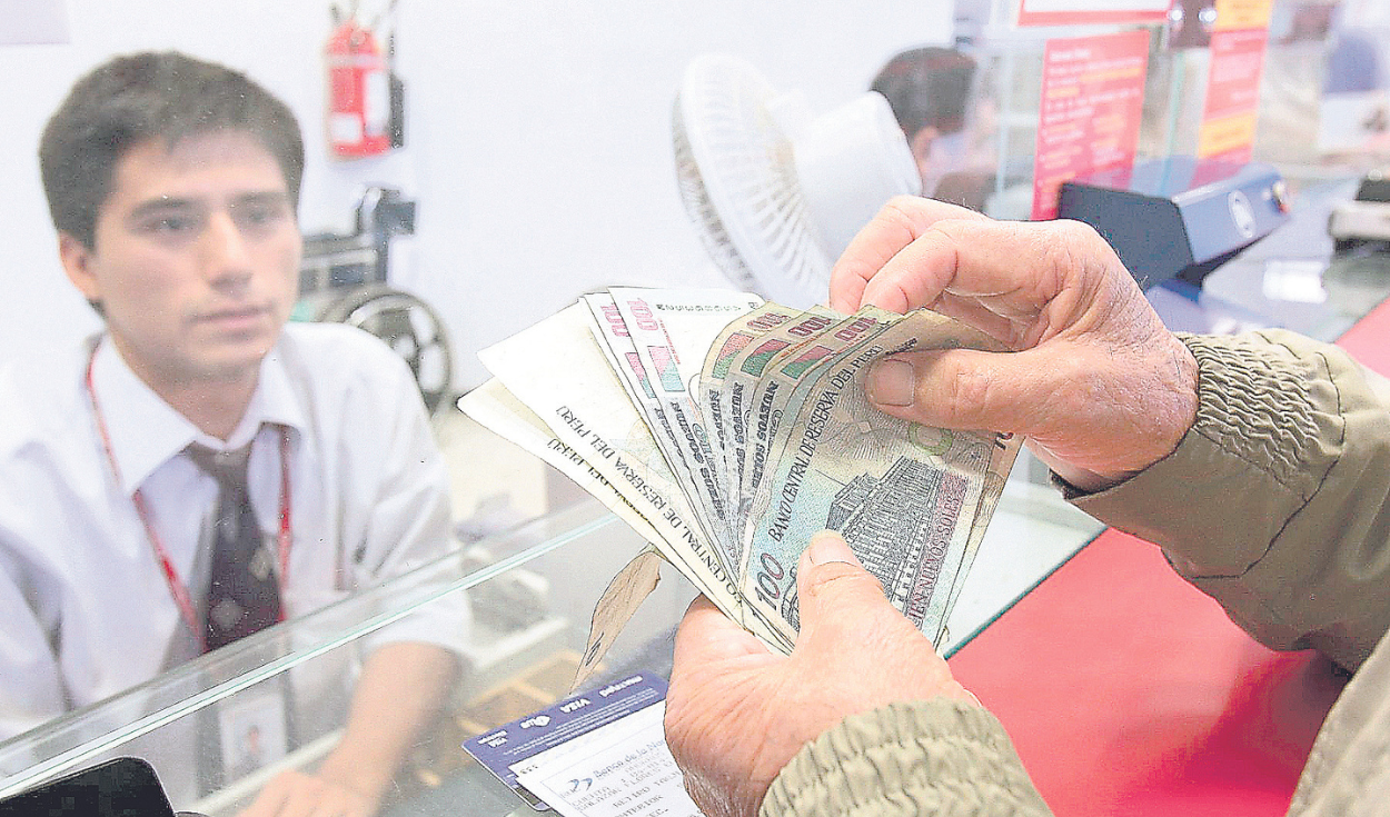 Bonus: savings banks offer rates of 8% for term deposits