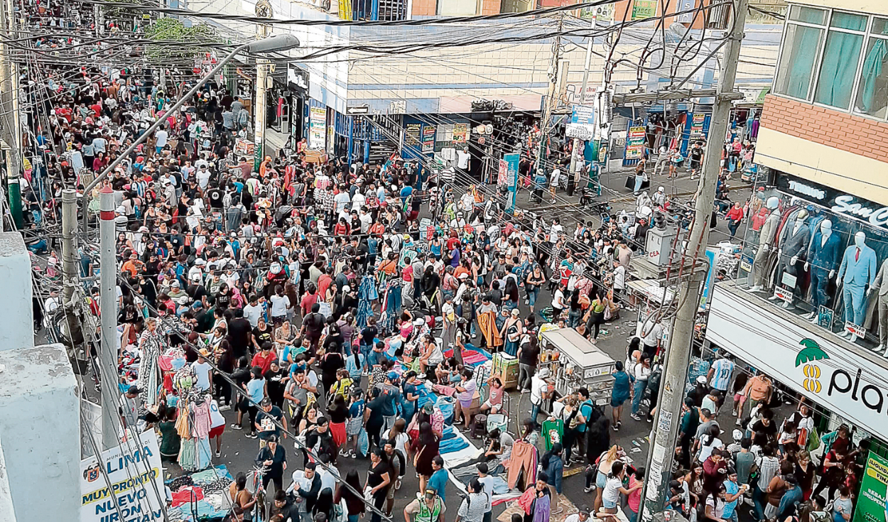 Gamarra auctions off garments for S/5 due to a 50% drop in sales