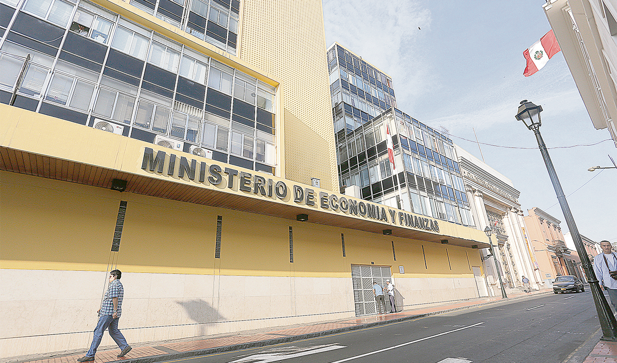 After 22 years, the Government would fail to comply with the fiscal rule