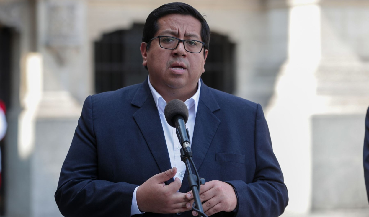 Minister Alex Contreras recognizes the departure of his vice ministers: “Yes, we are going to make changes”