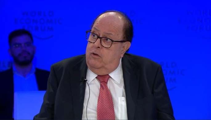 Julio Velarde in Davos: “A change in the constitutional rules is needed in Peru”