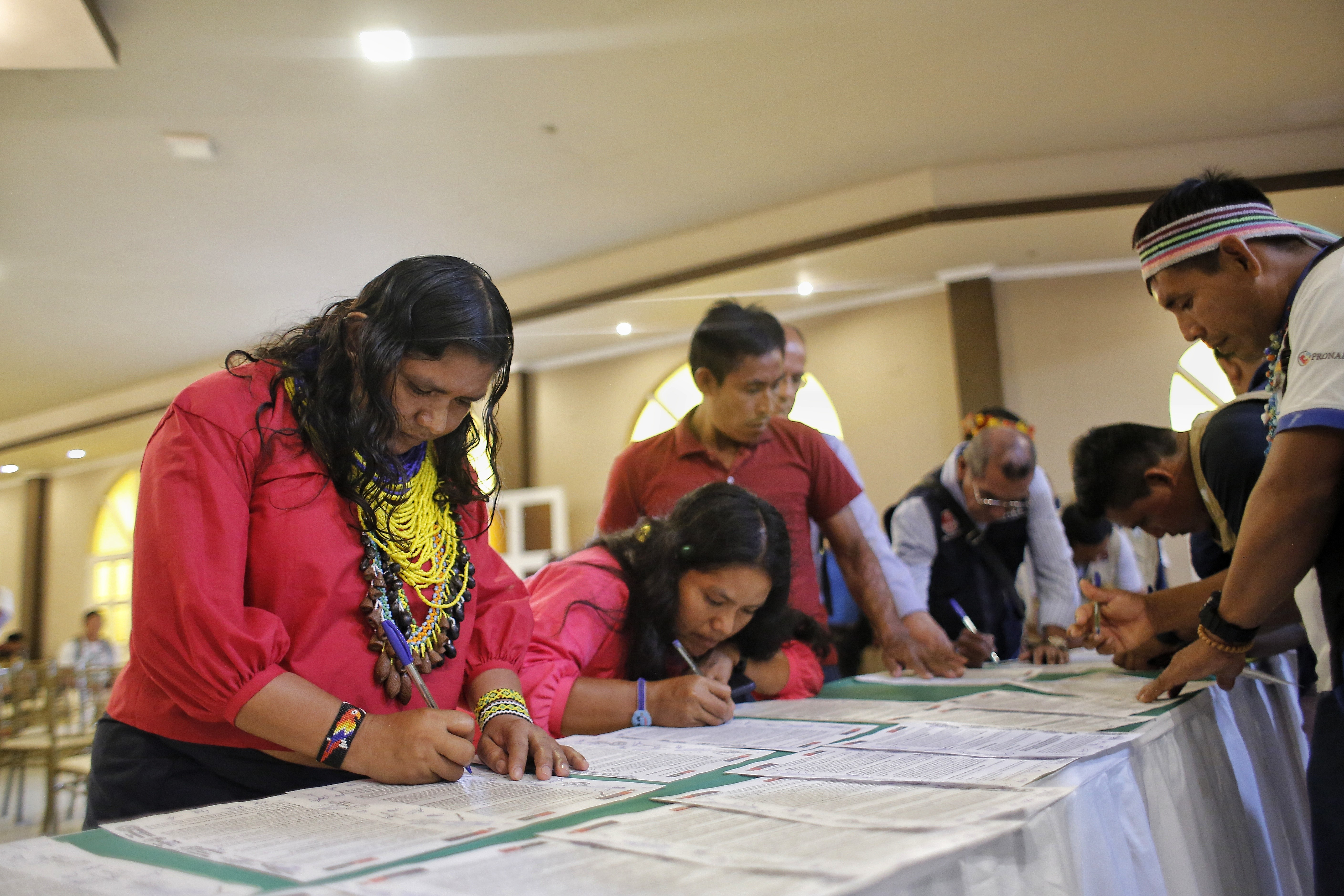 Lot 8: Perupetro signs the first minutes of Prior Consultation with 21 communities of Loreto