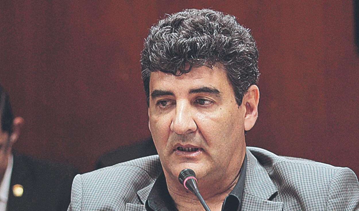 Eduardo Zegarra: “They use figures to justify benefits that do not favor productivity”
