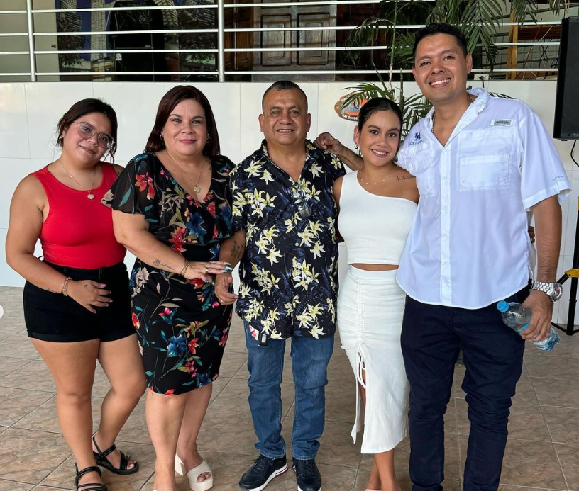 Tony Rosado gets engaged to his partner, Susan Pacheco, in an intimate ...