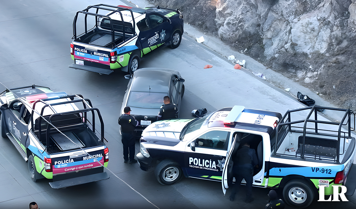 Encuentran automóvil con más de 5 cadáveres desmembrados en Puebla;  Fiscalía investiga el impactante hecho en Periférico Ecológico. Foto:  composición LR/Erik Guzmán