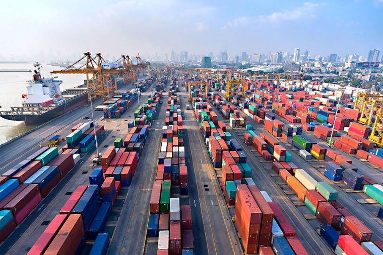 
                                 APEC: ministros de Comercio acuerdan mantener los mercados abiertos 
                            